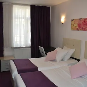 Hotel Méribel, Saint-Josse-ten-Noode